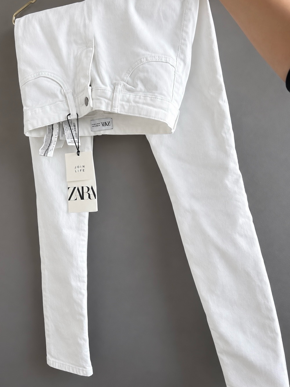 Zara White Skinny High-Rise Jeans